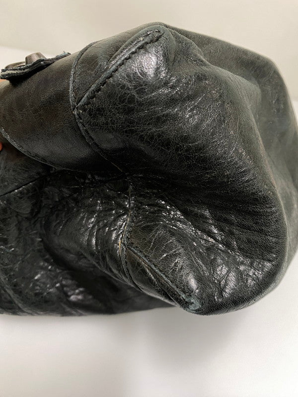 【現状渡し品】【メンズ/レディース】 BALENCIAGA バレンシアガ 00S ”THE DAY” SHOULDER BAG 00年代 ザ デイ ショルダーバッグ ヴィンテージ レザー 180-260830-em-06-min カラー：ブラック 万代Net店