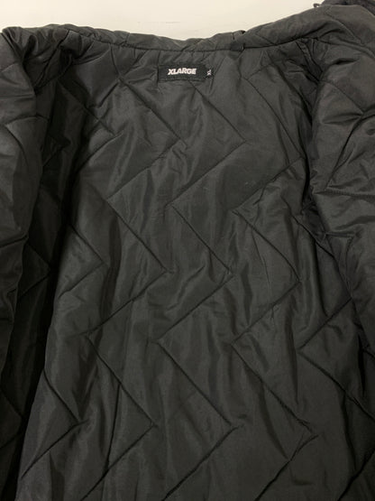 【中古品】【メンズ】 XLARGE エクストララージ NYLON PUFFER ジャケット ナイロン パファー ジャケット 1012130210 上着 アウター 142-260829-hu-12-min サイズ：XL カラー：ブラック 万代Net店