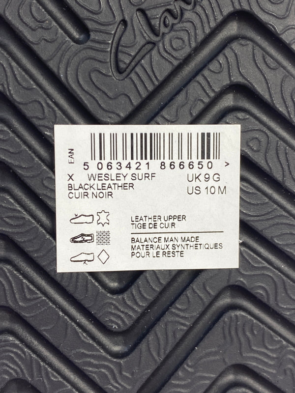 【中古品】【メンズ】 CLARKS クラークス WESLEY SURF ウェスリーサーフ 26187577 靴 サンダル 165-260827-hu-06-min カラー：グレー/ブラック 万代Net店