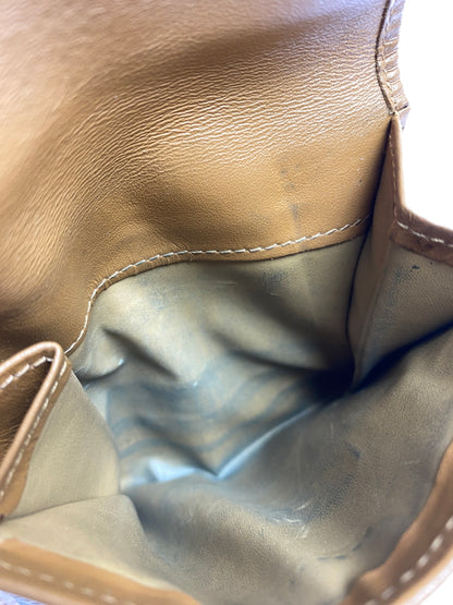 【中古品】【メンズ/レディース】 CELINE セリーヌ 二つ折り財布 ウォレット コンパクト 折り畳み 181-260830-em-39-min カラー：ブラウン系 万代Net店