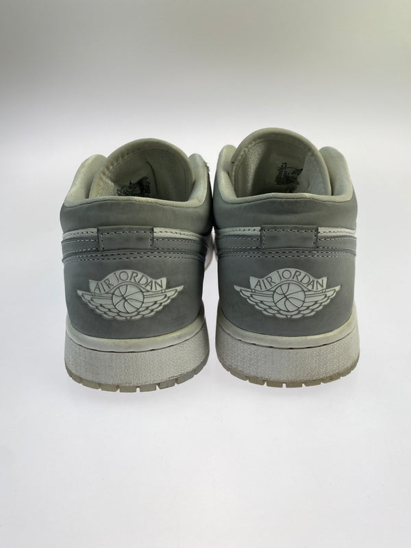 【中古品】【メンズ/レディース】 NIKE ナイキ AIR JORDAN 1 LOW DC0774-105 ウィメンズ エアジョーダン1 ロー スニーカー 靴 シューズ 160-260825-em-23-min サイズ：26.5cm カラー：WOLF GREY 万代Net店