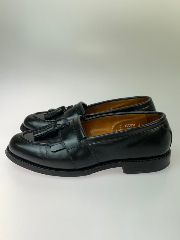 【中古品】【メンズ】 ALLEN EDMONDS アレンエドモンズ NEWPORT ニューポート 革靴 ローファー タッセル 164-260825-em-09-min サイズ：7D カラー：ブラック 万代Net店