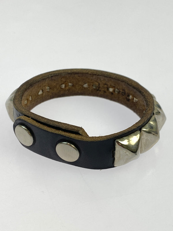 【中古品】【メンズ】 RE.ACT リアクト STUDS BRACE スタッズ ブレス 小物 アクサセリー ブレスレット 192-260827-hu-11-min カラー：シルバー/ブラック 万代Net店
