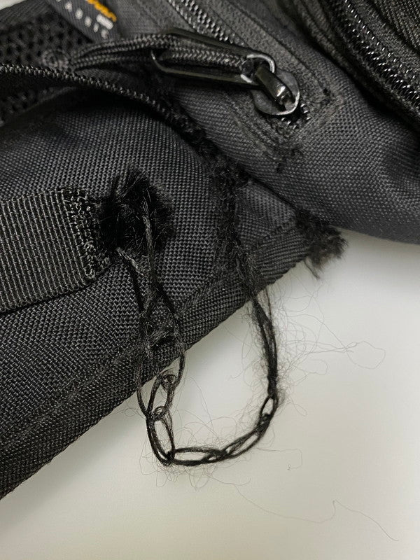 【中古品】【メンズ/レディース】 SUPREME シュプリーム 20SS BACKPACK バックパック リュックサック カバン 188-260830-em-04-min カラー：ブラック 万代Net店