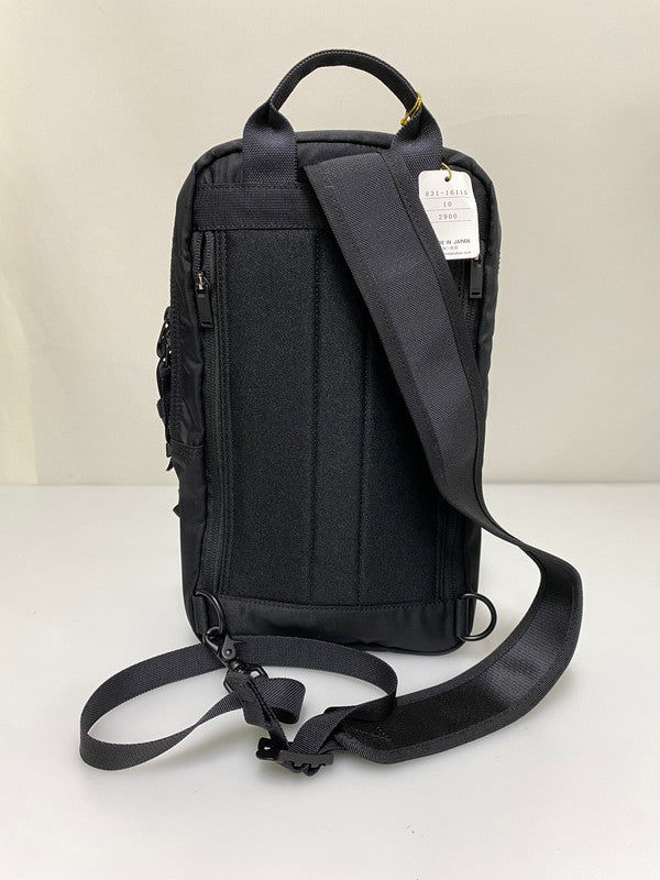 【中古品】【メンズ/レディース】 PORTER RAYS SLING SHOULDER BAG 831-16115 レイズ スリングショルダーバッグ 吉田カバン ボディバッグ 鞄 ワンショルダー 188-260830-em-09-min カラー：ブラック 万代Net店