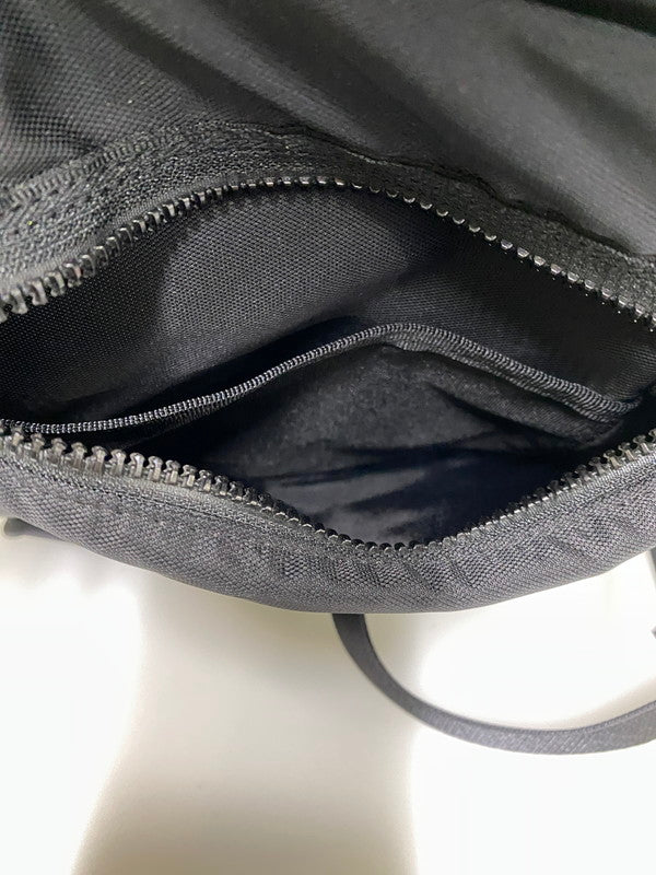 【中古品】【メンズ/レディース】 PORTER RAYS SLING SHOULDER BAG 831-16115 レイズ スリングショルダーバッグ 吉田カバン ボディバッグ 鞄 ワンショルダー 188-260830-em-09-min カラー：ブラック 万代Net店