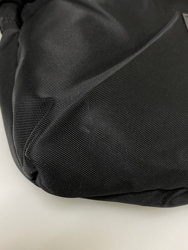 【中古品】【メンズ/レディース】 PORTER RAYS SLING SHOULDER BAG 831-16115 レイズ スリングショルダーバッグ 吉田カバン ボディバッグ 鞄 ワンショルダー 188-260830-em-09-min カラー：ブラック 万代Net店