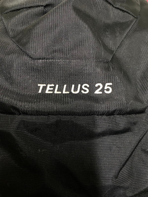 【現状渡し品】【メンズ/レディース】 THE NORTH FACE ザ・ノースフェイス TELLUS 25 NM62202 テルス 25 トレッキングパック リュックサック ハイキング 登山 カバン アウトドア 188-260830-em-02-min カラー：ブラック 万代Net店
