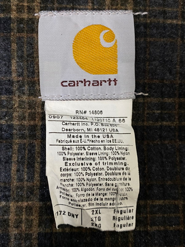 【中古品】【メンズ】 CARHARTT BUDWEISER DETROIT JACKET J172 バドワイザー デトロイト ジャケット ロゴ 刺繍 アメリカ製 コラボ メンズ アウター 146-260825-em-12-min サイズ：２XL カラー：ネイビー 万代Net店