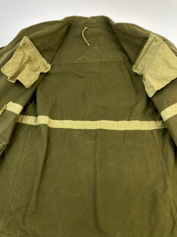 【中古品】【メンズ】 FRENCH ARMY フレンチアーミー 50S M-47 JACKET 前期 ミリタリージャケット アウター 146-260910-ta-11-min サイズ：サイズ不明 カラー：カーキ 万代Net店