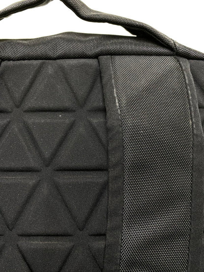 【中古品】【メンズ/レディース】 THE NORTH FACE ザ・ノースフェイス SHUTTLE DAYPACK SLIM NM82215 シャトル デイパック スリム ビジネス リュック カバン リュックサック 188-260830-em-01-min カラー：ブラック 万代Net店