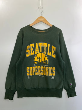 【現状渡し品】【メンズ】 CHAMPION チャンピオン 90S SEATTLE SUPERSONICS REVERSEWEAVE SWEATSHIRT リバースウィーブ スウェットシャツ メンズ トップス トレーナー 146-260825-em-37-min サイズ：L カラー：グリーン 万代Net店