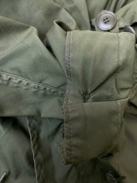 【現状渡し品】【メンズ】 U.S.ARMY ユーエスアーミー M-65 FISH TAIL PARKA フィッシュテイル パーカ メンズ アウター ミリタリージャケット ヴィンテージ 防寒コート 146-260825-em-38-min サイズ：M カラー：モスグリーン 万代Net店