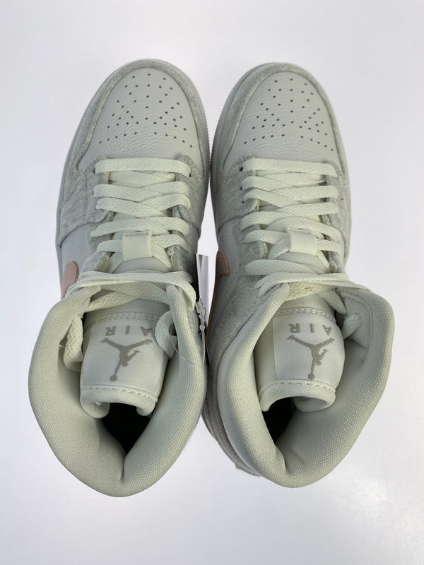 【中古品】【レディース】 NIKE ナイキ WOMEN'S AIR JORDAN 1 MID SE ウィメンズ エアジョーダン1 ミッド SE レディース スニーカー シューズ 靴 166-260825-em-26-min サイズ：24.0cm カラー：LIGHT IRON ORE 万代Net店