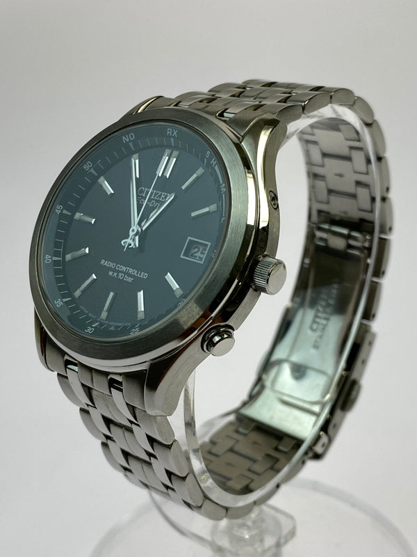 【中古品】【メンズ】 CITIZEN シチズン アナログ クオーツ腕時計 FRD59-2391 H415-S033004 ECO-DRIVE メンズ ウォッチ ソーラー電場腕時計 197-260830-em-49-min カラー：シルバー/ブラック 万代Net店
