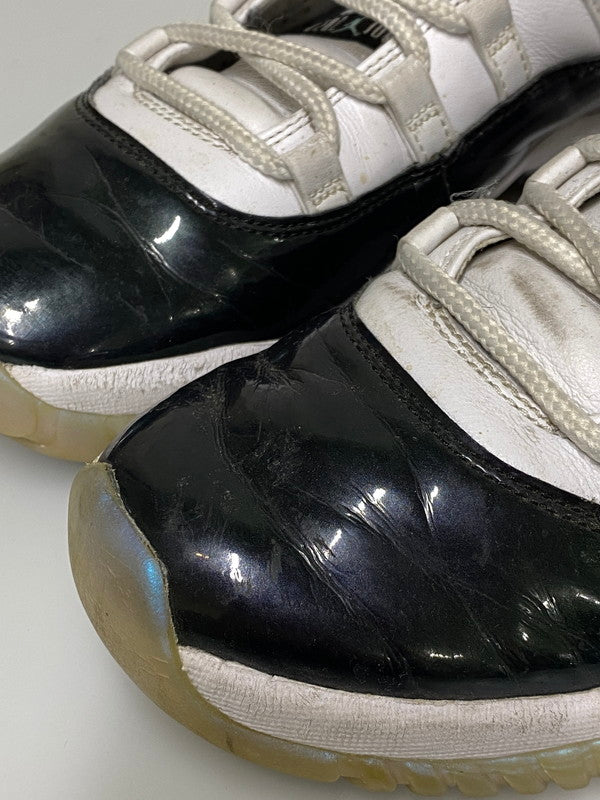 【中古品】【メンズ】 NIKE ナイキ AIR JORDAN 11 LOW 528895-145 エアジョーダン11 レトロ ロー イリディセント スニーカー メンズ シューズ 靴 160-260830-em-20-min サイズ：27.0cm カラー：ホワイト/ブラック 万代Net店