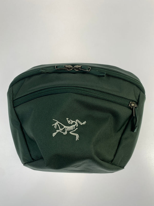 【中古品】【メンズ/レディース】 ARC'TERYX アークテリクス MANTIS 2 X000008973 マンティス2 ウエストパック ショルダーバッグ カバン 188-260907-yn-12-min カラー：グリーン系 万代Net店