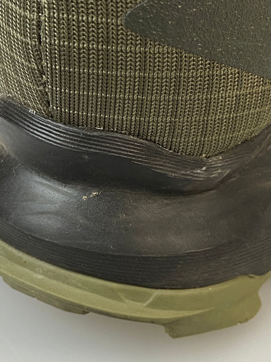 【中古品】【メンズ】 SALOMON サロモン ALPHACROSS 5 GORE-TEX 473103 Aアルファクロス 5 ゴアテックス トレイルランニング シューズ メンズ スニーカー 靴 シューズ 162-260830-em-36-min サイズ：26.5cm カラー：オリーブ 万代Net店