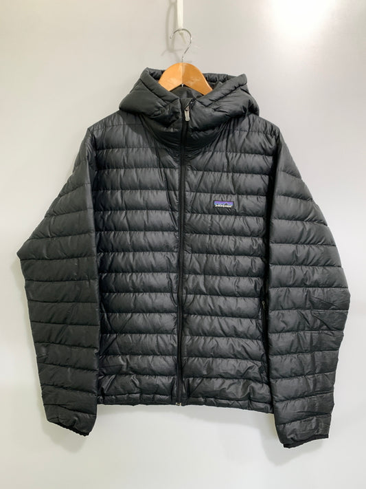 【現状渡し品】【メンズ】 PATAGONIA パタゴニア DOWN SWEATER HOODY 84700FA11 ダウンセーターフーディー アウター 144-260831-yn-26-min サイズ：M カラー：ブラック 万代Net店