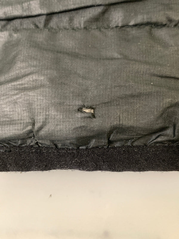 【現状渡し品】【メンズ】 PATAGONIA パタゴニア DOWN SWEATER HOODY 84700FA11 ダウンセーターフーディー アウター 144-260831-yn-26-min サイズ：M カラー：ブラック 万代Net店