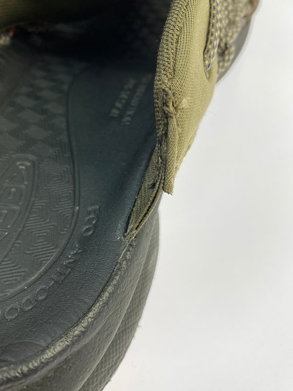 【中古品】【メンズ】 KEEN キーン 1027183 UNEEK SNK SLIDE SANDAL ユニーク スニーク スライド サンダル 靴 165-260902-jt-30-min サイズ：US 9.5 27.5cm カラー：オリーブ 万代Net店
