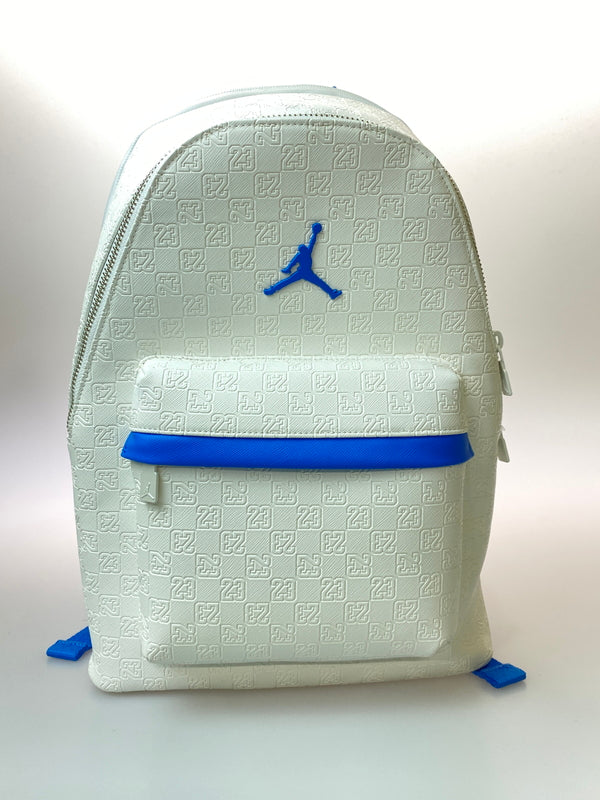 【中古品】【メンズ/レディース】 JORDAN ジョーダン JAM MONOGRAM BACKPACK MA0986-001 モノグラム バックパック リュック カバン 188-260909-yn-18-min カラー：ホワイト 万代Net店