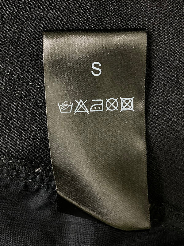 【中古品】【メンズ】 RAF SIMONS ラフシモンズ JOY DIVISION OVERSIZE DENIM JACKET 181-723 18SS ジョイ ディヴィジョン オーバーサイズ デニム ジャケット Gジャン パンクバンド 141-260901-em-32-min サイズ：S カラー：ブラック 万代Net店