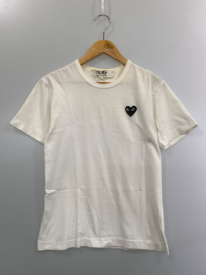 【現状渡し品】【メンズ】 PLAY COMME DES GARCONS プレイコムデギャルソン BLACK HEART LOGO S/S TEE ブラック ハート ロゴ ショートスリーブ 半袖 Tシャツ メンズ トップス 140-260904-em-62-min サイズ：S カラー：ホワイト 万代Net店