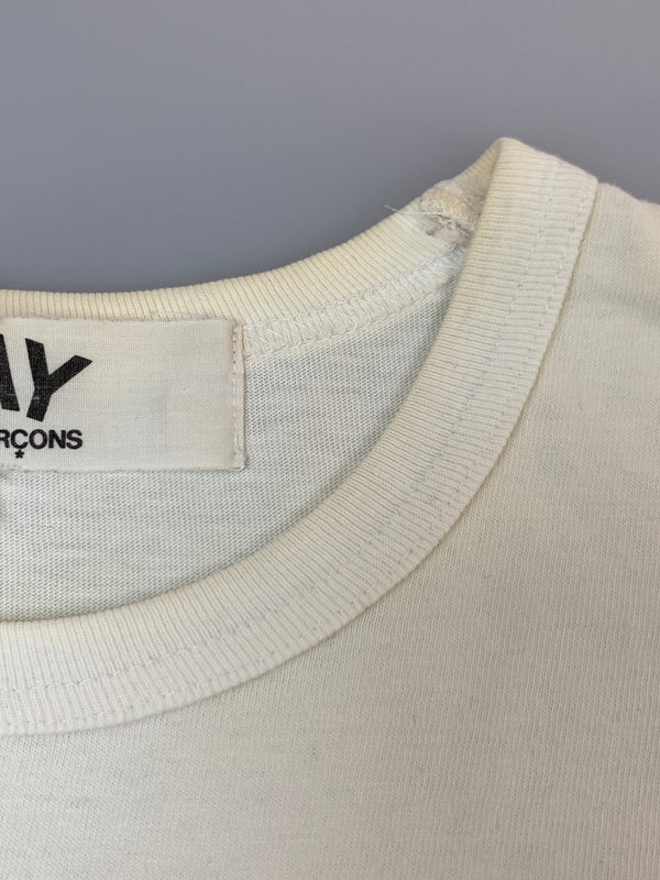 【現状渡し品】【メンズ】 PLAY COMME DES GARCONS プレイコムデギャルソン BLACK HEART LOGO S/S TEE ブラック ハート ロゴ ショートスリーブ 半袖 Tシャツ メンズ トップス 140-260904-em-62-min サイズ：S カラー：ホワイト 万代Net店