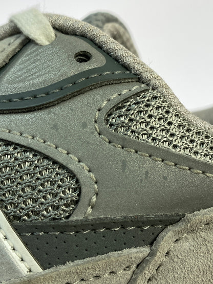 【中古品】【メンズ】 NEW BALANCE ニューバランス M990GL6 990V6 ローカット スニーカー 靴 162-260902-jt-19-min サイズ：UA ９1/2 27.5cm カラー：GRAY 万代Net店