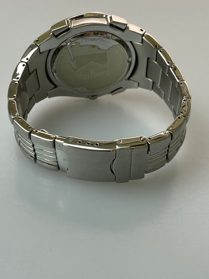 【中古品】【メンズ】 MARLBORO マールボロ QUARTZ WATCH クウォーツウォッチ 腕時計 198-260905-yn-19-min カラー：シルバー 万代Net店