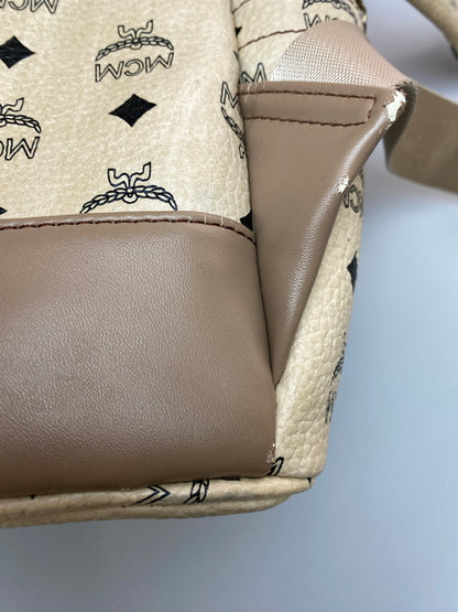 【中古品】【レディース】 MCM エムシーエム BACKPACK バッグパック ヴィセトス スタッズ レザー リュック カバン 180-260909-yn-19-min カラー：ベージュ 万代Net店