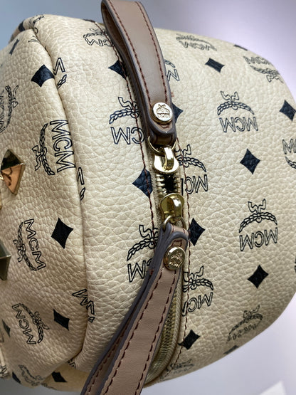 【中古品】【レディース】 MCM エムシーエム BACKPACK バッグパック ヴィセトス スタッズ レザー リュック カバン 180-260909-yn-19-min カラー：ベージュ 万代Net店
