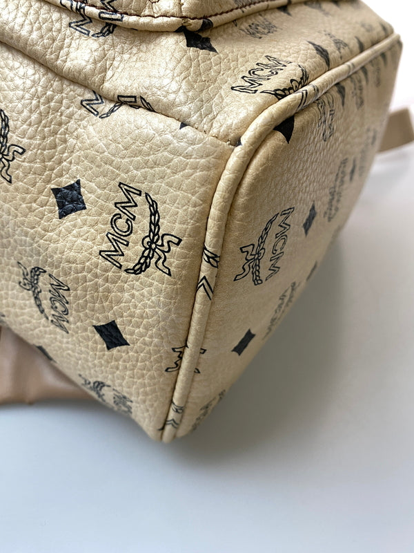 【中古品】【レディース】 MCM エムシーエム BACKPACK バッグパック ヴィセトス スタッズ レザー リュック カバン 180-260909-yn-19-min カラー：ベージュ 万代Net店