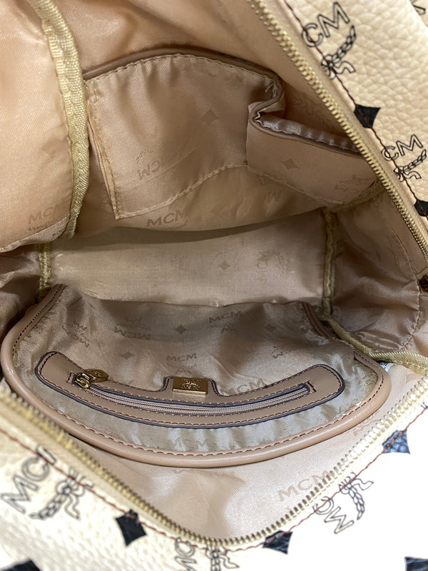 【中古品】【レディース】 MCM エムシーエム BACKPACK バッグパック ヴィセトス スタッズ レザー リュック カバン 180-260909-yn-19-min カラー：ベージュ 万代Net店