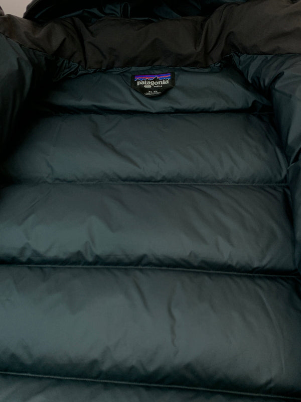 【中古品】【メンズ】 PATAGONIA パタゴニア DOWNDRIFT JACKET ダウンリフト ジャケット 20600 アウター 144-260903-hu-12-min サイズ：XL カラー：チャコールグレー 万代Net店