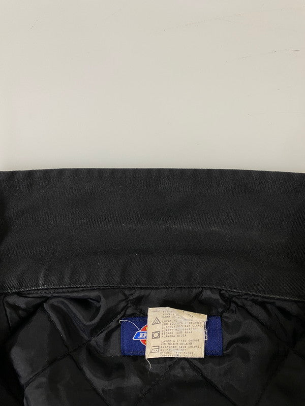【中古品】【メンズ】 DICKIES ディッキーズ KILLSWITCH ENGAGE WORK JACKET キルスウィッチ エンゲイジ ワークジャケット ジップアップジャケット メタルコアバンド 146-260901-em-31-min サイズ：L-RG カラー：ブラック 万代Net店