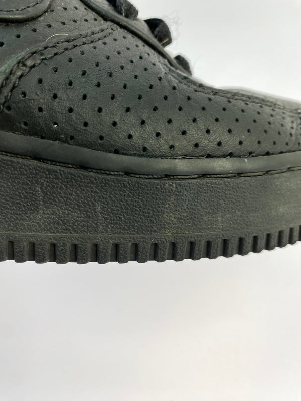 【中古品】【メンズ】 NIKE ナイキ HF8189-001 AIR FORCE 1 LOW SP エアーフォース1 ロー スニーカー靴 160-260902-jt-10-min サイズ：US 9 27.0cm カラー： BLACK 万代Net店
