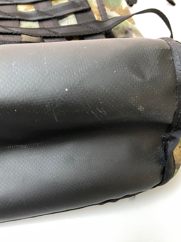 【中古品】【メンズ】 CHROME クローム BACKPACK 迷彩 バックパック リュック カバン 188-260909-yn-20-min カラー：ブラック/カモフラージュ 万代Net店