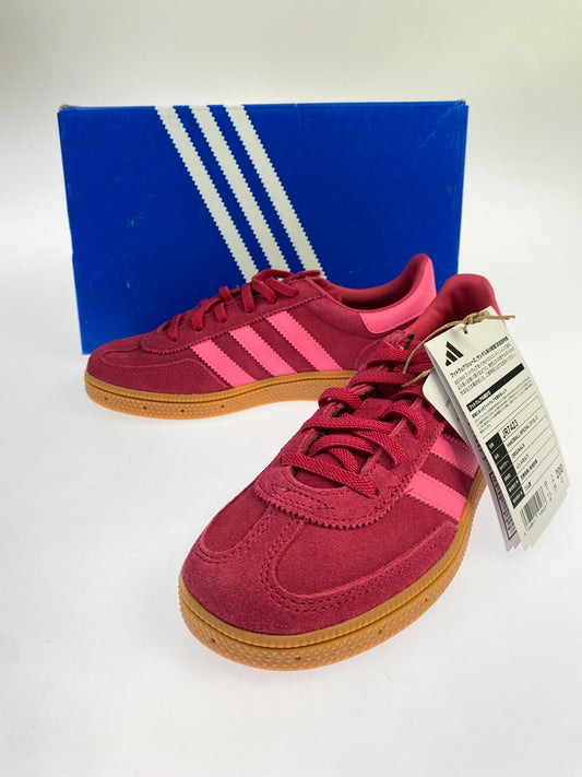 【中古美品】【キッズ】 ADIDAS アディダス HANDBALL SPEZIAL CF EL JR7423 ハンドボール スペツィアル コンフォート クロージャー スニーカー 靴 161-260902-jt-24-min サイズ：US 1 1/2 20.0cm カラー：RUBRED/LUC PINK 万代Net店