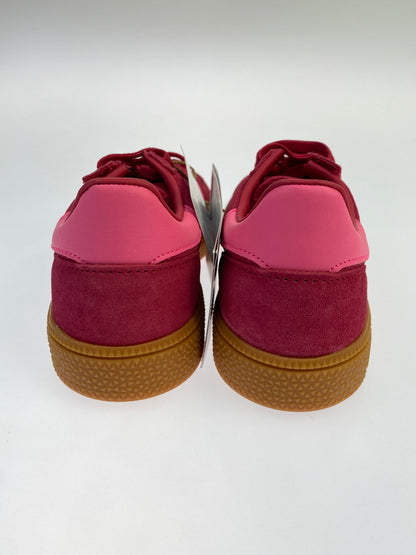 【中古美品】【キッズ】 ADIDAS アディダス HANDBALL SPEZIAL CF EL JR7423 ハンドボール スペツィアル コンフォート クロージャー スニーカー 靴 161-260902-jt-24-min サイズ：US 1 1/2 20.0cm カラー：RUBRED/LUC PINK 万代Net店