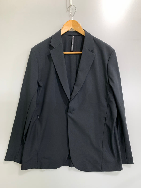【中古品】【メンズ】 DESCENTE デサント ALLTERRAIN DU5FJKI1M TECH TAILORED JACKET テーラードジャケット アウター 140-260903-hu-46-min サイズ：M カラー：ブラック 万代Net店