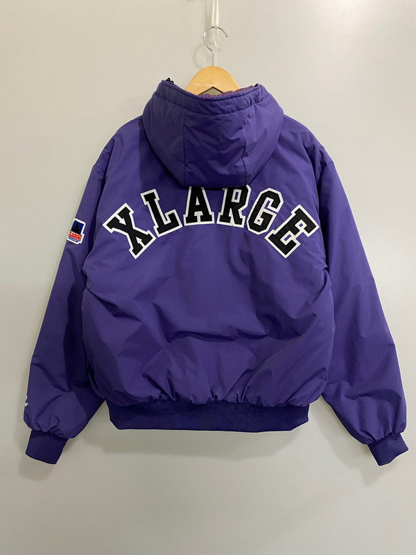 【中古品】【メンズ】 XLARGE エクストララージ NYLON PUFFER JACKE ナイロン パファージャケット メンズ アウター ジップアップ フーディ 142-260901-em-53-min サイズ：M カラー：パープル 万代Net店