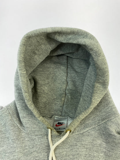 【中古品】【メンズ】 NIKE ナイキ 90S SWOOSH LOGO HOODIE スウォッシュロゴフーディ パーカ 146-260910-ta-04-min サイズ：XL カラー：グレー 万代Net店