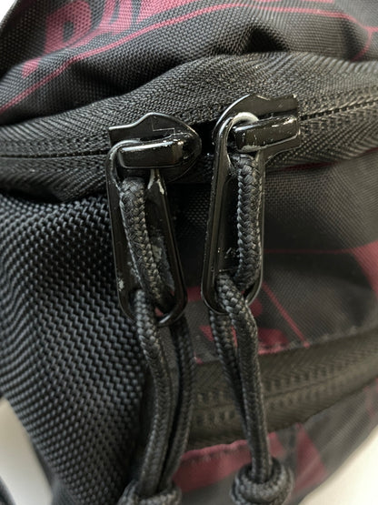 【中古品】【メンズ/レディース】 PALACE SKATEBOARDS パレススケートボーズ BAG ウエストバッグ カバン 188-260908-KS-02-min カラー：ブラック/ワインレッド 万代Net店