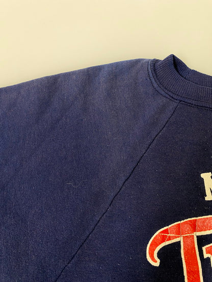 【現状渡し品】【メンズ】 LOGO7 ロゴセブン MINESOTA TWINS SWEATSHIRT ミネソタ ツインズ スウェットシャツ メンズ トップス 長袖 トレーナー 146-260904-em-19-min サイズ：M カラー：ネイビー 万代Net店