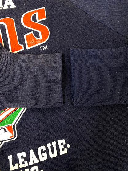 【現状渡し品】【メンズ】 LOGO7 ロゴセブン MINESOTA TWINS SWEATSHIRT ミネソタ ツインズ スウェットシャツ メンズ トップス 長袖 トレーナー 146-260904-em-19-min サイズ：M カラー：ネイビー 万代Net店