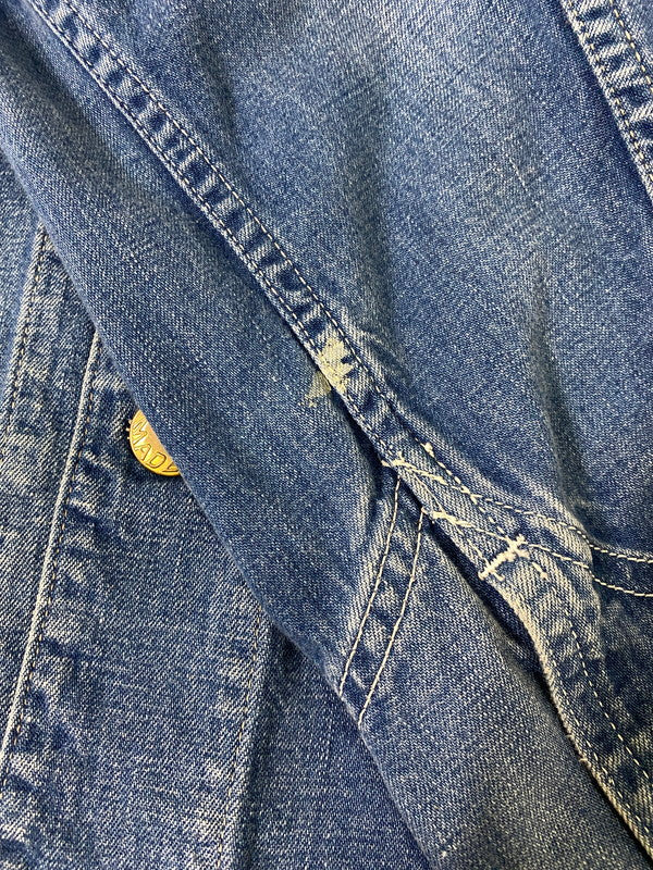 【中古品】【メンズ】 LEE リー 復刻 30S LOCO JACKET 02432 30年代 ロコ ジャケット ワークウェア カバーオール メンズ アウター ヴィンテージ デニムジャケット Gジャン 147-260904-em-07-min サイズ：40 カラー：インディゴ 万代Net店