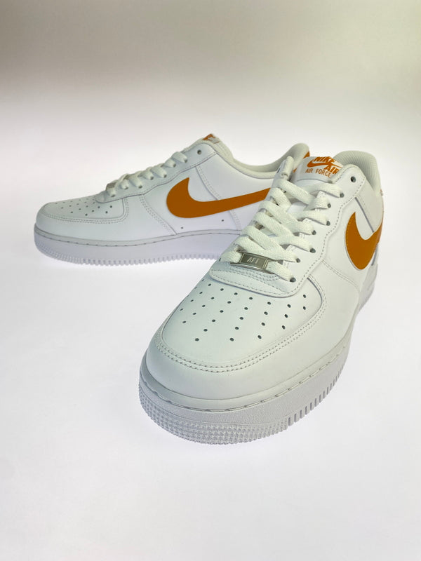 【中古品】【メンズ】 NIKE ナイキ AIR FORCE 1 LOW '07 FJ4146-115 エア フォース 1 07 スニーカー 靴 160-260907-yn-02-min サイズ：28.5cm US10.5 カラー：WHITE/MONARCH 万代Net店