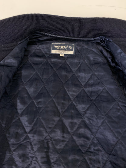 【現状渡し品】【メンズ】 WAY OUT ウェイアウト STADIUM JACKET スタジアムジャケット メンズ アウター スタジャン 146-260908-KS-13-min サイズ：M カラー：ネイビー/ホワイト 万代Net店